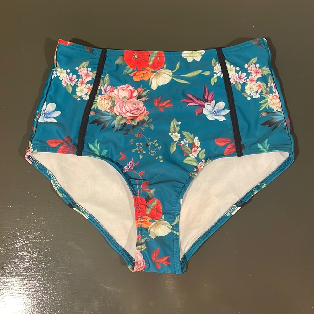 ModCloth Swimsuit Bottom